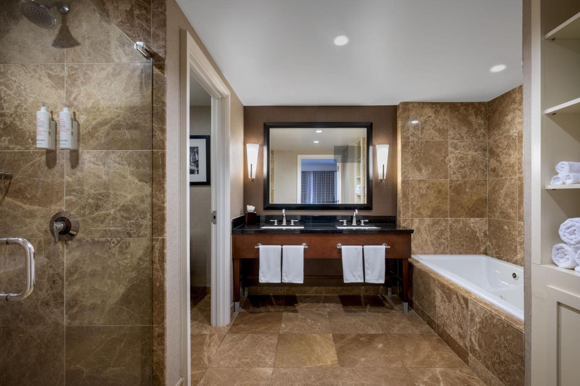 Macon Marriott City Center Ngoại thất bức ảnh